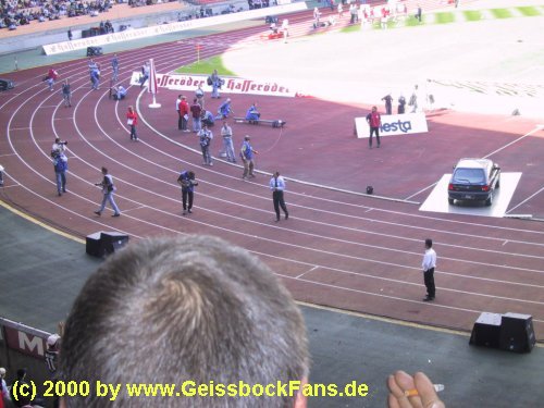 [FC - Bayer Leverkusen 2000/2001]