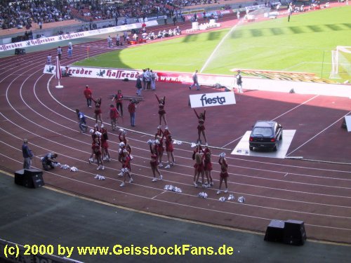 [FC - Bayer Leverkusen 2000/2001]