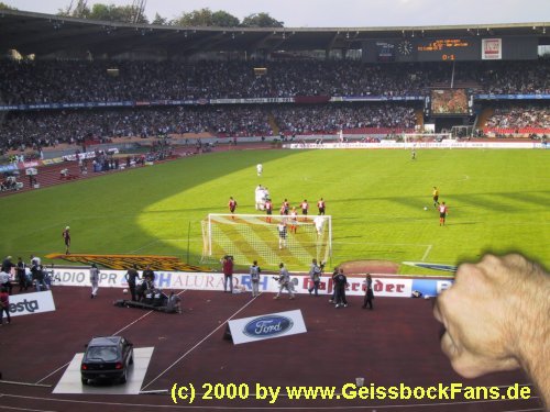 [FC - Bayer Leverkusen 2000/2001]