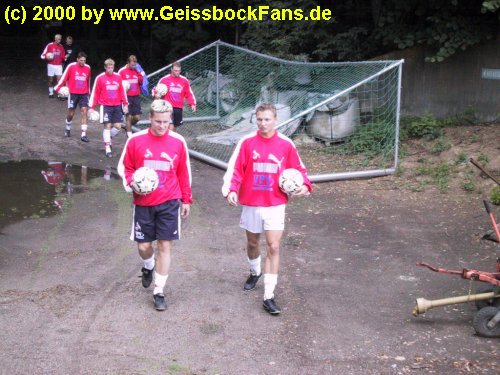 [Erstes Saisontraining 2000/2001]