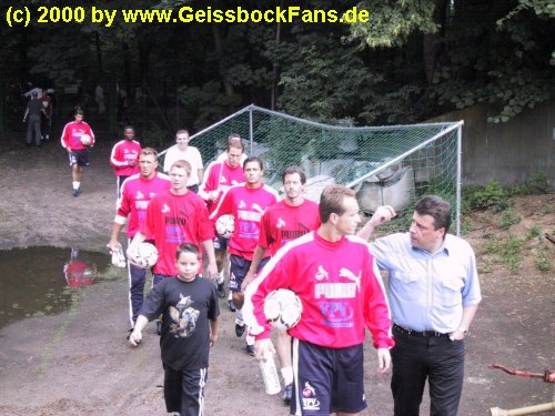 [Erstes Saisontraining 2000/2001]