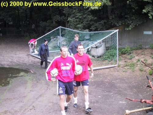 [Erstes Saisontraining 2000/2001]