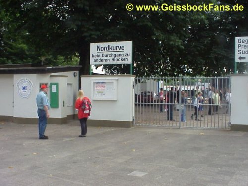 [Freundschaftsspiel 2001/2002]